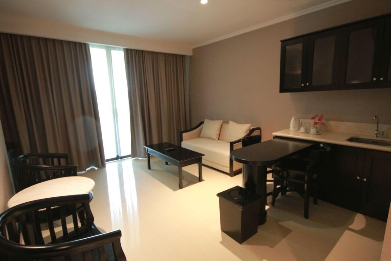 Grand Arkenso Park View Hotel Semarang Exterior foto