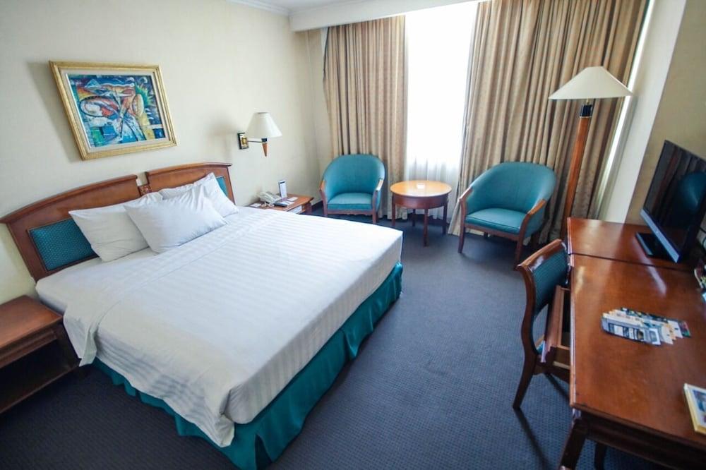 Grand Arkenso Park View Hotel Semarang Exterior foto